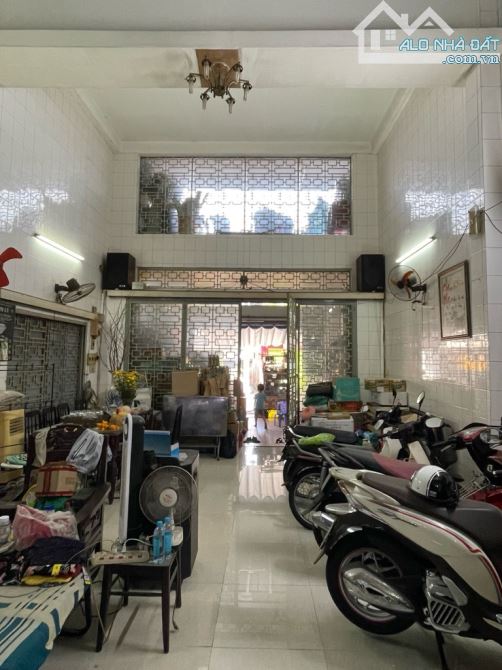 Giảm 1 tỷ Do Cần Bán Gấp Mặt Tiền Ba Đình , Phường 10 Quận 08 Nở Hậu 6 Met có 5 Tầng ST - 12