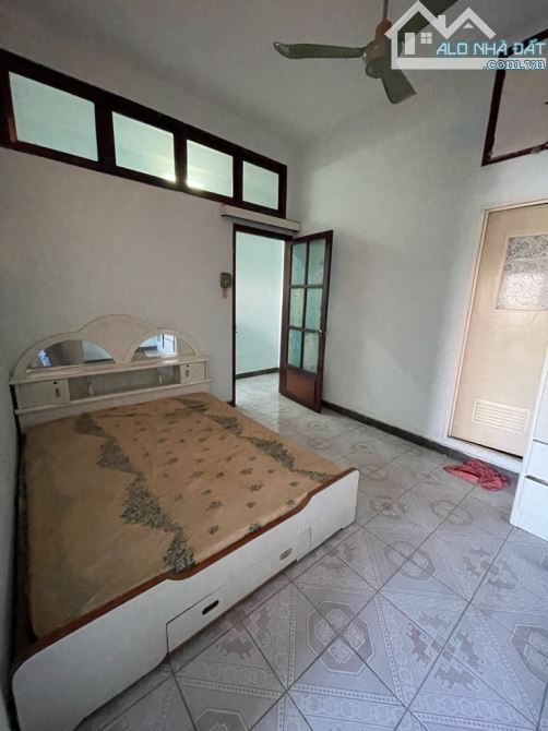 Giảm 1 tỷ Do Cần Bán Gấp Mặt Tiền Ba Đình , Phường 10 Quận 08 Nở Hậu 6 Met có 5 Tầng ST - 4
