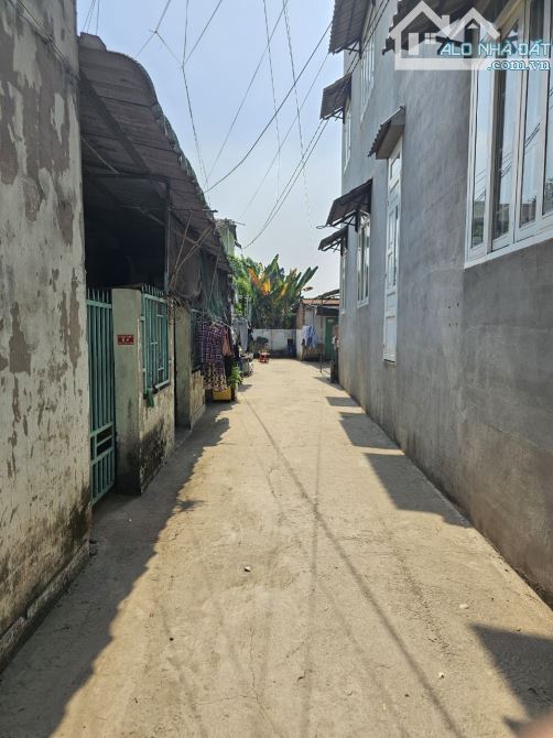 Nhà 1 trệt lầu + 3 phòng trọ gần vòng xoay An Phú p. Tân Bình Tp Dĩ An - 6