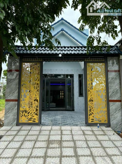 Bán nhà gác lững mái thái đẹp, SỔ HỒNG RIÊNG THỔ CƯ giá chỉ hơn 2TY.