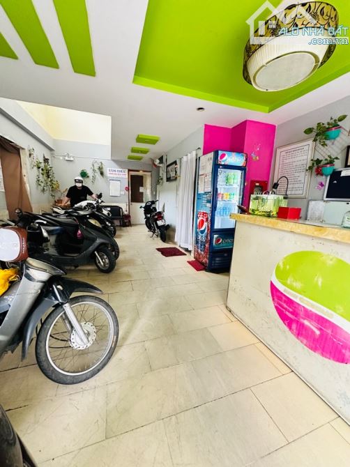 10.2 TỶ - VẠN KIẾP – 5 TẦNG – NGANG 6M2 - HẺM XE HƠI VÀO NHÀ - 2
