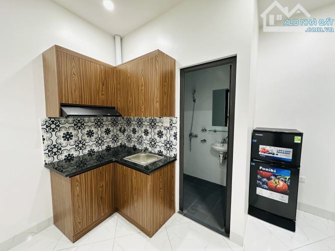 Cho Thuê CCMN Ngõ 239 Quan Nhân Thanh Xuân 30m2 Gác Xép Full Nội Thất Thang Máy, Ban Công - 3