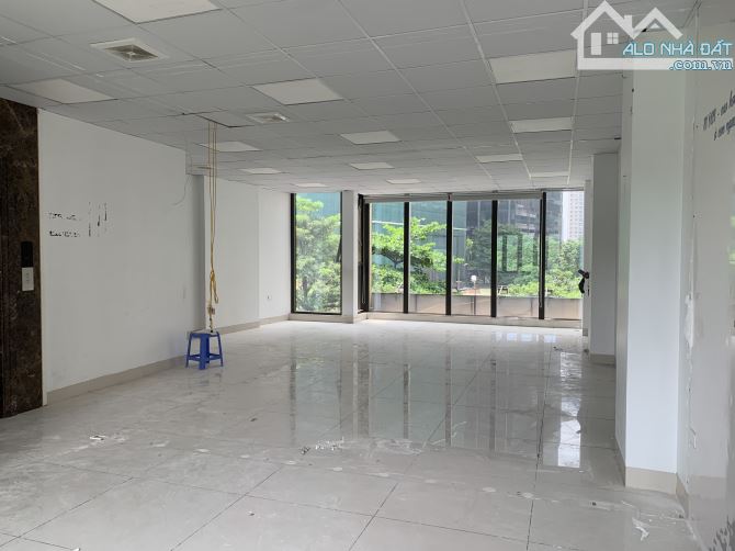 Cho Thuê Tầng 2,3,4 Diện tích 90m2/tầng tại Trần Bình có hầm để xe Miễn Phí view Đẹp - 4