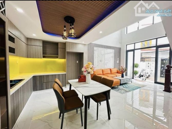 Bán gấp nhà 1 trệt 1 lửng đúc sân xe ôtô mới xây sổ riêng thổ cư, ngay cây xăng Đức Hưng - 4