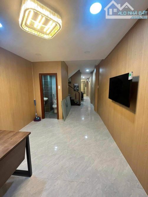 13.5 TỶ . TUYỆT PHẨM BÁN NHÀ 3 LẦU MT đường đặng văn bi , p. bình thọ ,tp.thủ đức .. - 6