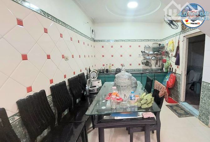 Bán nhà Tô Hiệu, Hồ Nam, Lê Chân. 50m², 3 tầng, chỉ 3,1 tỷ.