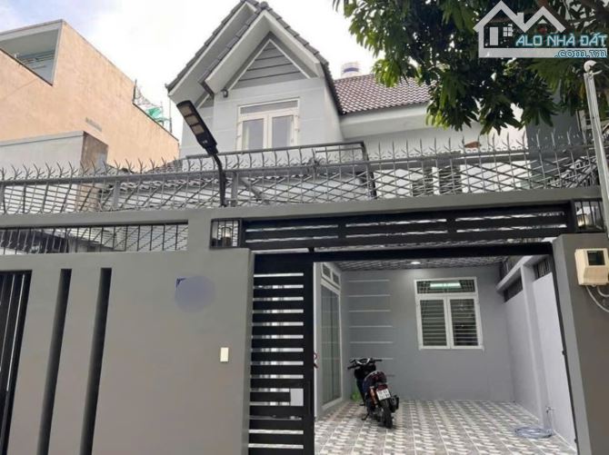 Nhà Đẹp, 3 Tầng, Ngang khủng 8mx16 Hẻm xe hơi 6m, Linh Đông, Thủ Đức, 125m2 Giá Chỉ 7,5 tỷ