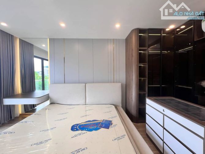🏢 SIÊU PHẨM TOÀ NHÀ THẠCH BÀN 60M² 8 TẦNG – 19,5 TỶ - 12