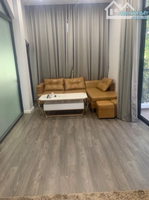 LÔ GÓC, PHÂN LÔ, Ô TÔ VÒNG QUANH, TRUNG TÂM THANH TRÌ 42M2 5 TẦNG 12TỶ. - 2