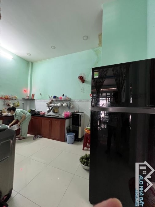 🏘 Bán nhà MT Đặng Minh Trứ, P11, Tân Bình ➖  DT 108m² - 6.5 x 15 - xây 2 căn💎 Giá 14 tỷ - 2