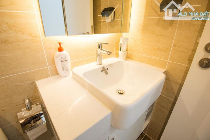 Cho thuê căn hộ cao cấp Diamond Tower 120m, 3 phòng ngủ full đồ nội thất cao cấp. - 2