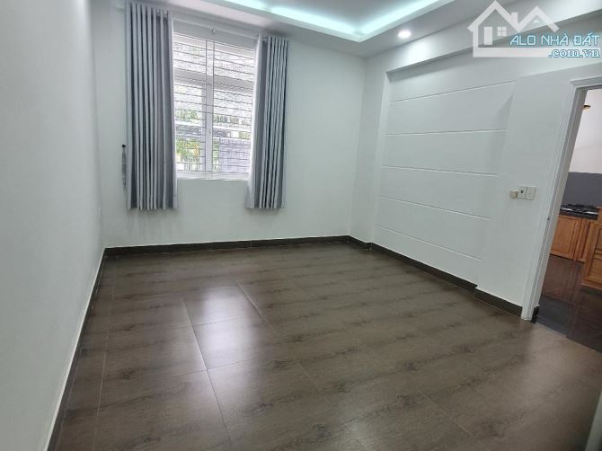 Nhà Đẹp, 3 Tầng, Ngang khủng 8mx16 Hẻm xe hơi 6m, Linh Đông, Thủ Đức, 125m2 Giá Chỉ 7,5 tỷ - 7