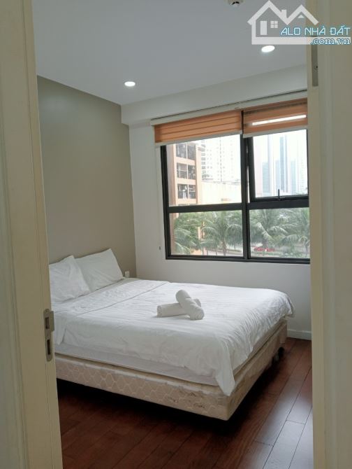 Cho thuê căn hộ cao cấp Diamond Tower 120m, 3 phòng ngủ full đồ nội thất cao cấp. - 4