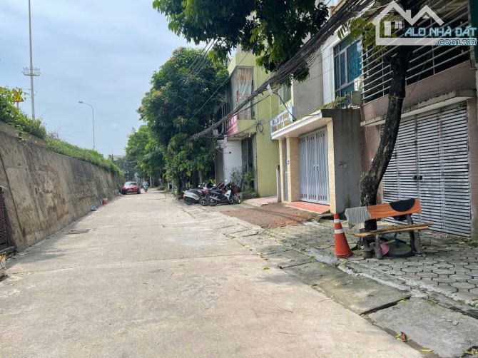 NHÀ MẶT PHỐ VIEW SÔNG 16 TỶ 86m 3 TẦNG MT 5m Ô TÔ TRÁNH KINH DOANH AN DƯƠNG VƯƠNG TÂY HỒ