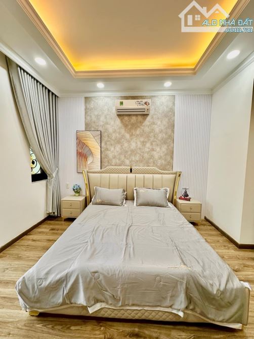 9.6 TỶ - BIỆT THỰ LÊ ĐỨC THỌ - 94 MV – NGANG CHUẨN 4M – 3 PHÒNG NGỦ. - 11