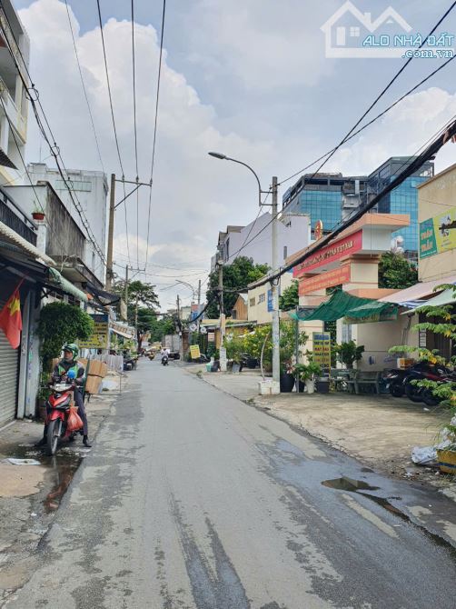 Cho Thuê Kho Ngay Mặt Tiền Đường An Nhơn. Gía 13 triệu 1 tháng. Diên Tích : 88m2. - 1