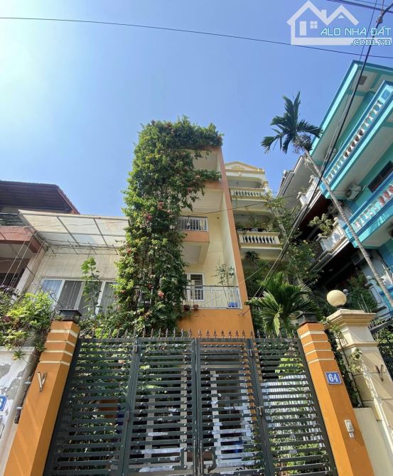 Bán nhà phân lô Hoàng Quốc Việt, ô tô vào nhà, thang máy, giếng trời, 110m2 nhỉnh 30 tỉ - 1