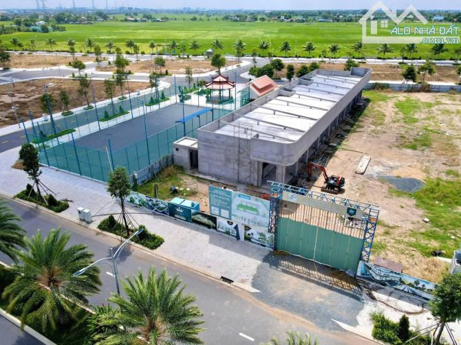 Kẹt tiền bán gấp nền thổ cư 100m2 KD King Hill trục chính 20m, liền kề Ecopark 220ha SHR - 2