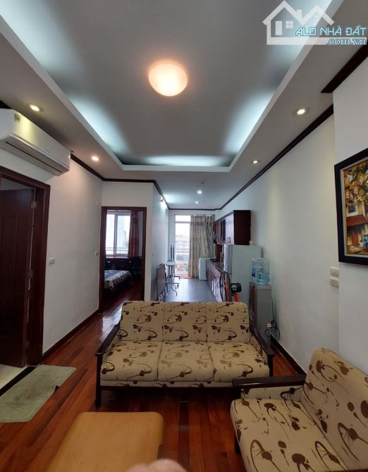 Cho thuê căn hộ: 75m giá 15 triệu; 120m giá 25 triệu. Phố Bà Triệu - 3