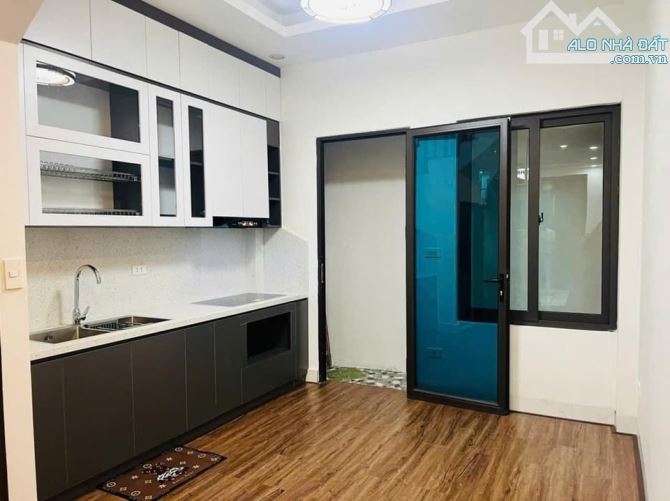 Cực phẩm, Bích Hòa, Thanh Oai 40m2 3T nội thất đẹp, nhà mới cứng, 30m ô tô 200m ra 21B - 3