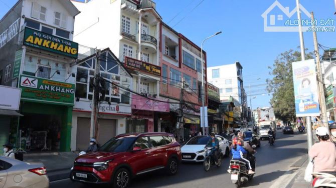 Gấp cần ra nhà kinh doanh ngay chợ Bùi Thị Xuân, p2, Đà Lạt chỉ 7 tỷ - 3
