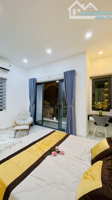 TUYỆT PHẨM Nguyễn Văn Khối - Công Viên Làng Hoa, Ô Tô Đậu Cửa - 4.2 x 13 - NHỈNH 5 Tỉ - 4