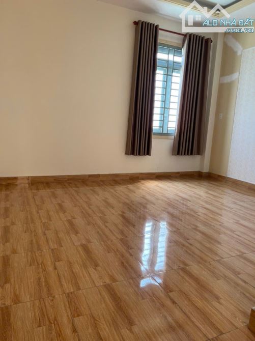 Gấp gấp, cần bán nhà 4tầng 100m 2. Đường xe tải thông ra Nguyễn Ảnh Thủ với Huỳnh Thị Hai. - 4