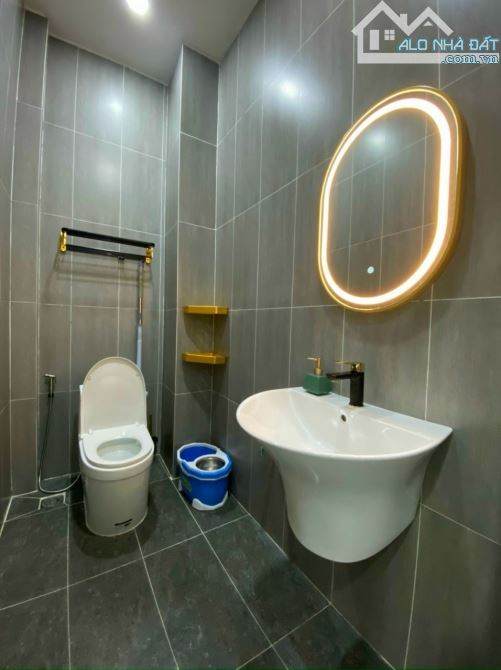 NHÀ 3TẦNG, Đ.TL19, GẦN Đ. VƯỜN LÀI, P.THẠNH LỘC/Q12, HẺM 7M, 74M2, CHỈ 6TỶ - 6