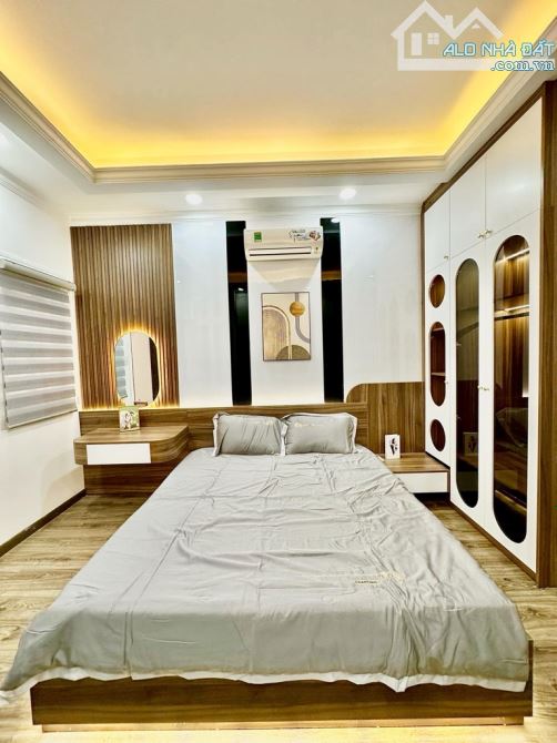 9.6 TỶ - BIỆT THỰ LÊ ĐỨC THỌ - 94 MV – NGANG CHUẨN 4M – 3 PHÒNG NGỦ. - 6