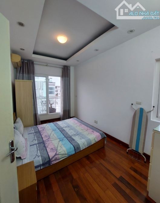 Cho thuê căn hộ: 75m giá 15 triệu; 120m giá 25 triệu. Phố Bà Triệu - 9