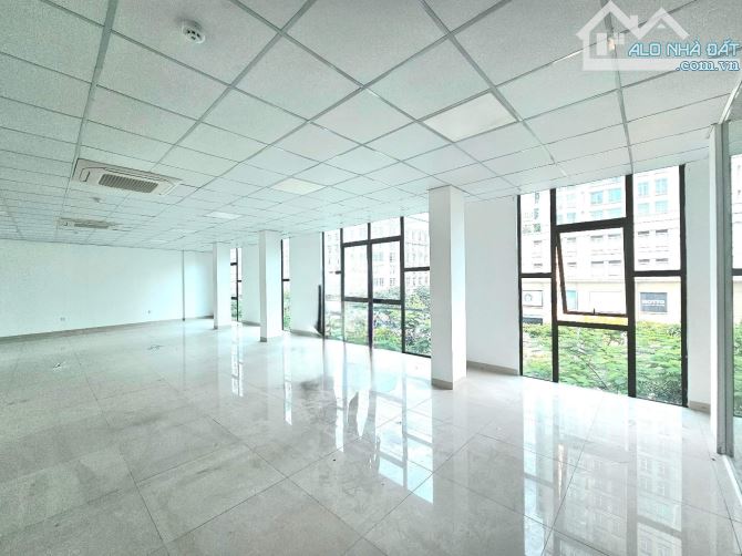 Cho thuê sàn cực đẹp tại Nguyễn Viết Xuân,Thanh Xuân sàn 100m2 với giá cực hấp dẫn