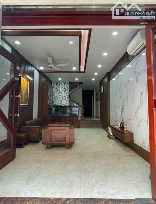 Bán nhà Hai Bà Trưng, An Biên, Lê Chân,  5 tầng, 84m2, 11 tỷ, có thang máy