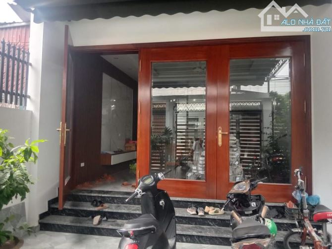 SIÊU PHẨM LÝ SƠN NGỌC THỤY 101M2 x 5T 2THOÁNG NGÕ THÔNG KINH DOANH. 16TỶ