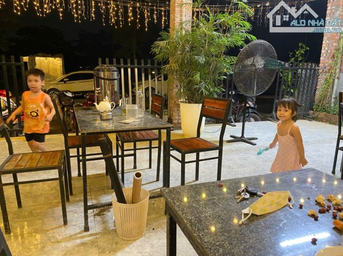 tin thật, cho thuê 150m2 chỉ 7tr/th làm quán Bia, CF gần khu đô thị đường trước nhà 15m