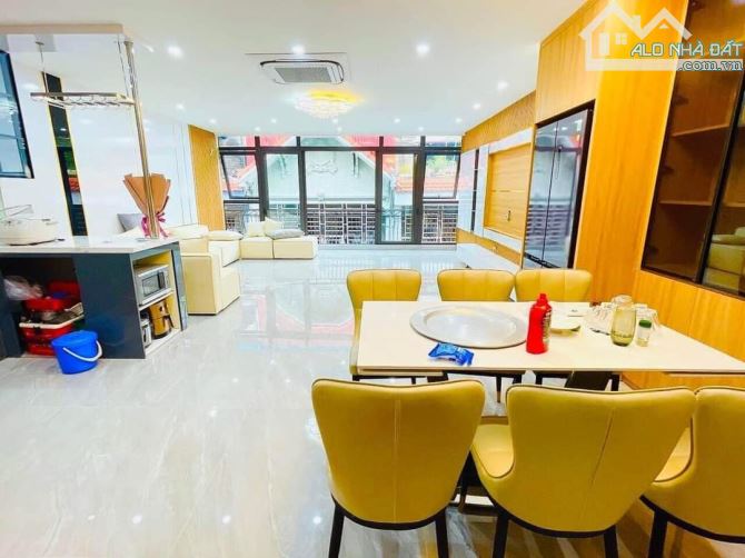 Phân lô Hoàng Quốc Việt 6T Thông sàn Thang máy, 60m2 x 5m MT oto vỉa hè Vp KD Nhỉnh 18 tỷ - 2