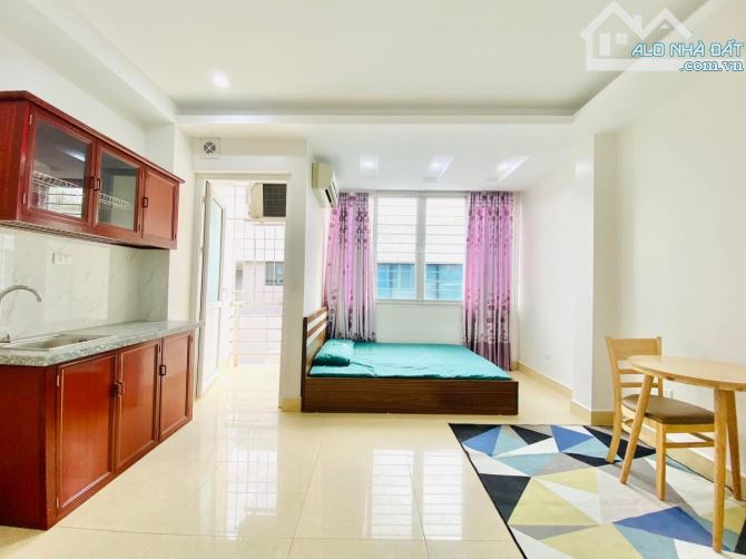 Bán nhà  199 Trần Quốc Hoàn , Cổng Trường Sư Phạm Cầu Giấy 44m2, kinh doanh , 13 tỷ - 2