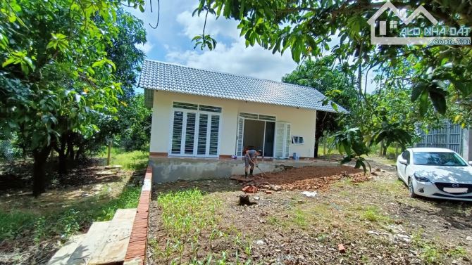 CẦN BÁN GẤP CĂN NHÀ VƯỜN TÂM HUYẾT DT 1002M2(24MX42M) GẦN NGAY KHU CÔNG NGHIỆP CHỈ 1TY450 - 2