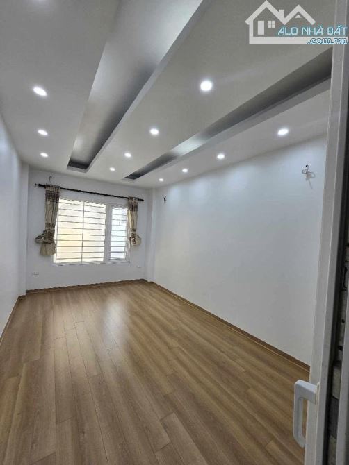 🏡 Nhà đẹp tại Lâm Du, Long Biên: Diện tích 35m², 5 tầng, mặt tiền 3m, giá chào 7.25 tỷ. - 3