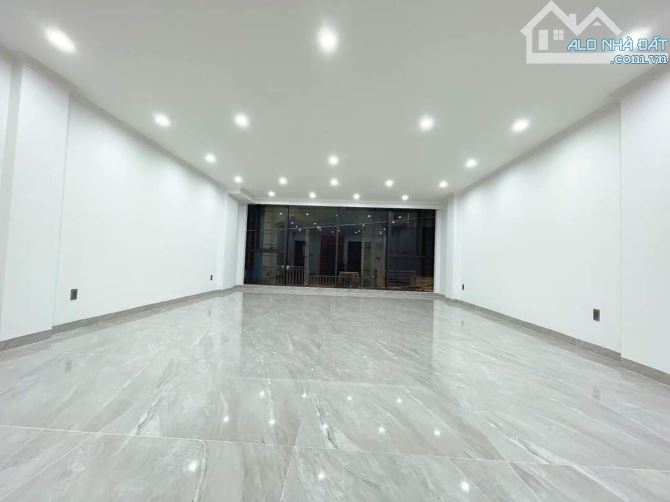 Phân lô Hoàng Quốc Việt 6T Thông sàn Thang máy, 60m2 x 5m MT oto vỉa hè Vp KD Nhỉnh 18 tỷ - 7