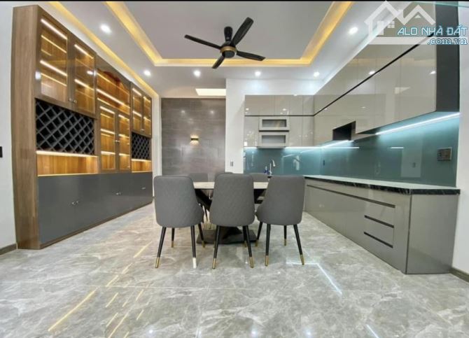 Chỉ cần 600tr trả trước còn lại ngân hàng hỗ trợ vay, nhận ngay nhà 1 lầu 1 trệt, sát chợ - 1
