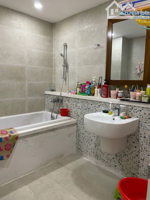 Nhà mặt tiền Nguyễn Công Hoan, 4,6x16m. 1T2LST, 4PN. Chỉ 12,5 tỉ - 3
