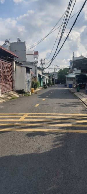 Bán nhà mặt tiền đường 385 - Tăng Nhơn Phú A - Quận 9 - 173m2 - 12 tỷ - 6