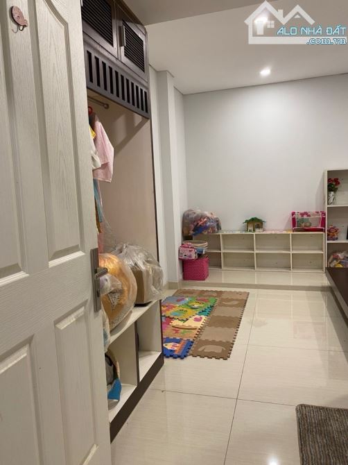 Nhà mặt tiền Nguyễn Công Hoan, 4,6x16m. 1T2LST, 4PN. Chỉ 12,5 tỉ - 7