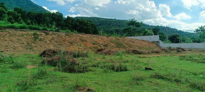 Cần bán 2730m view cao thoáng tại Hợp Hoà Lương Sơn cách Hà Nội 40km