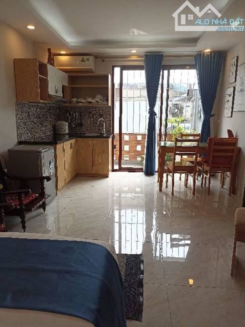 LẠC LONG QUÂN  TOÀ NHÀ APARTMENT 8 TẦNG THANG MÁY - GẦN HỒ TÂY - 36 PHÒNG - DÒNG TIỀN 250 - 1