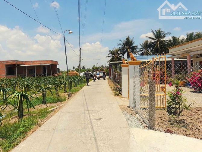 chỉ 480 tr sở hữu 500m2 đất vườn view kênh cực đẹp - 1