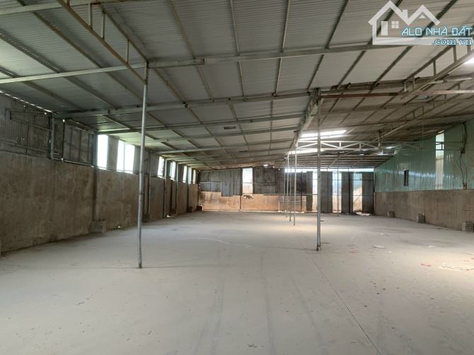 XT004 CHO THUÊ XƯởNG NHỎ ( 1000M2 ) THiện Tân Vĩnh Cửu - 2