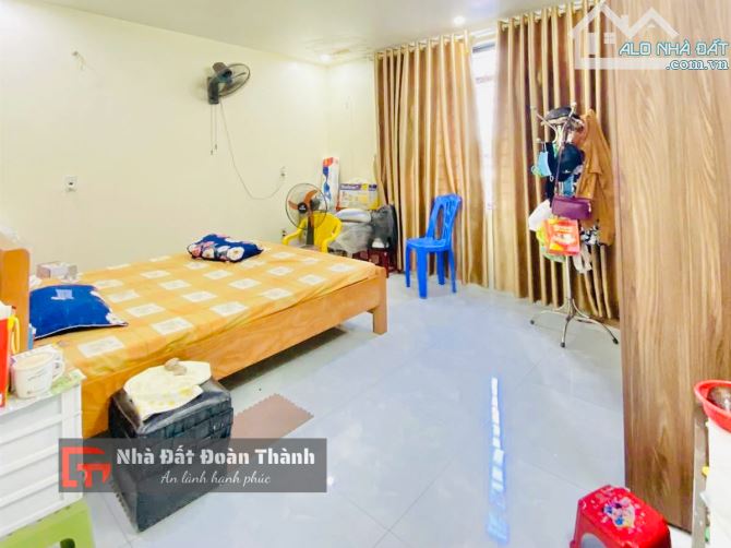 Nhà mặt đường Hồ Sen ngang 9m vừa ở vừa kinh doanh đẹp hết ý - 3