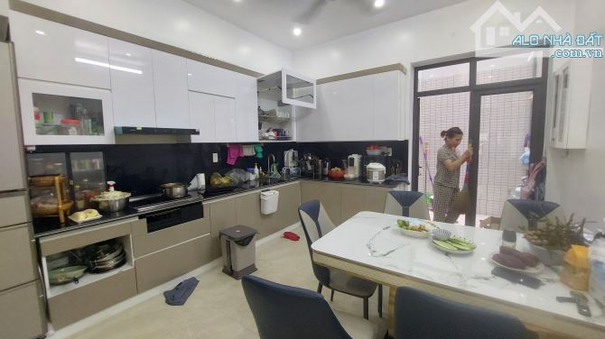 Bán nhà Văn Cao, Đằng Giang ,Ngô Quyền, 5 tầng, 60m2, 6,8 tỷ, có thang máy. - 5