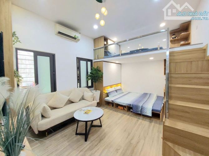 Ô tô đỗ cửa, Trường - Chợ siêu tiện lợi. 40m² có 2 phòng ngủ Căn hộ tập thể Quỳnh Mai, HBT - 7